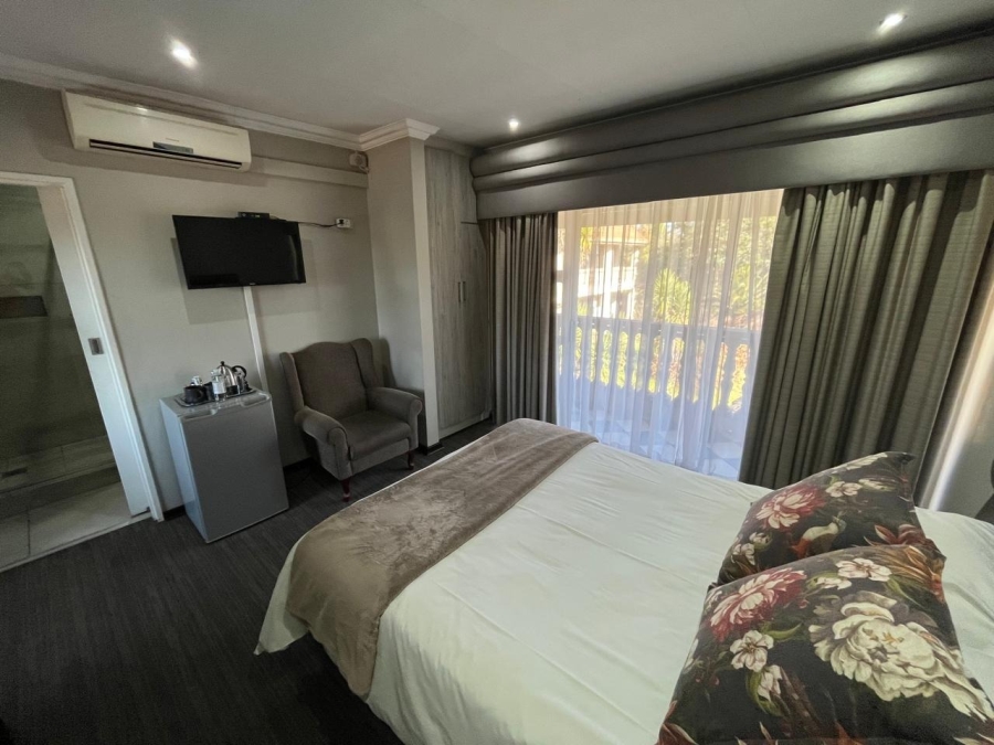 19 Bedroom Property for Sale in Universitas Free State